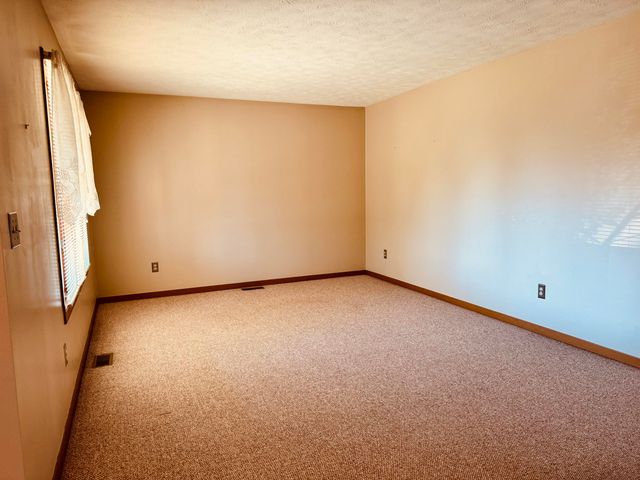 1248 Waterbury Place 1248 Waterbury Place, Troy, OH 45373