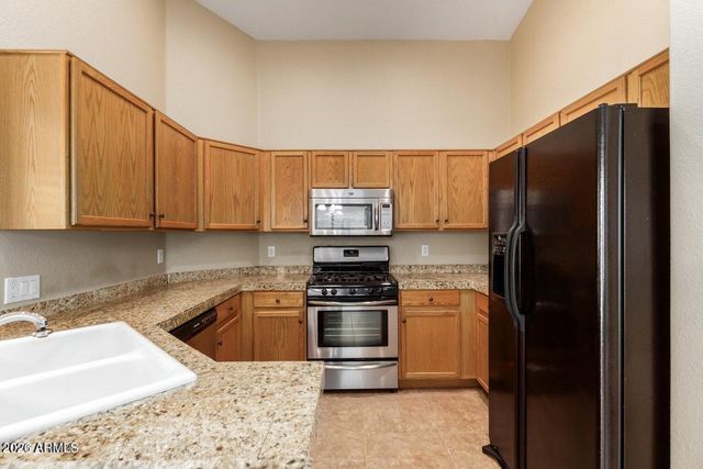 8182 W Pontiac Drive, Peoria, AZ 85382