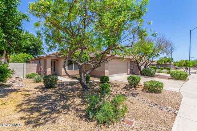 8182 W Pontiac Drive, Peoria, AZ 85382