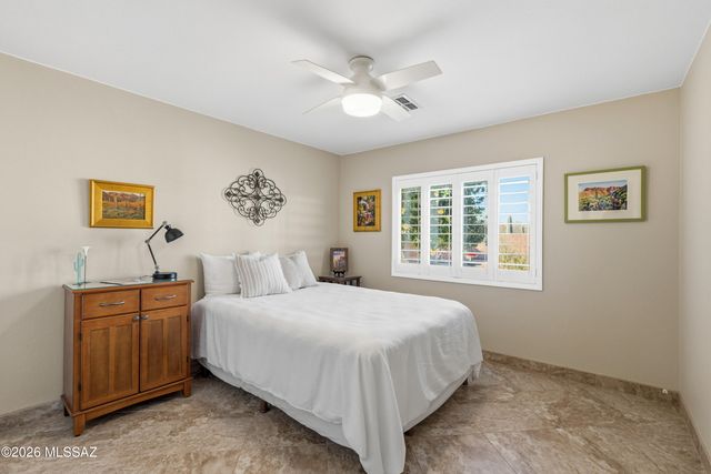 1109 N Desert Deer Pass, Green Valley, AZ 85614