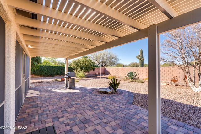 1109 N Desert Deer Pass, Green Valley, AZ 85614