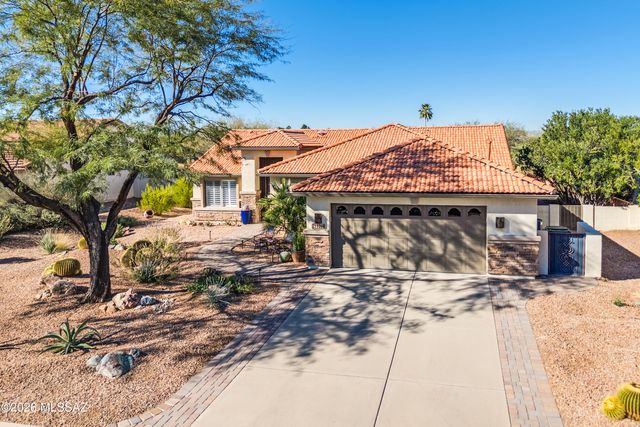 1109 N Desert Deer Pass, Green Valley, AZ 85614