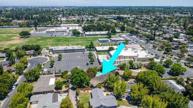 817 Hampshire Ct, Modesto, CA 95350