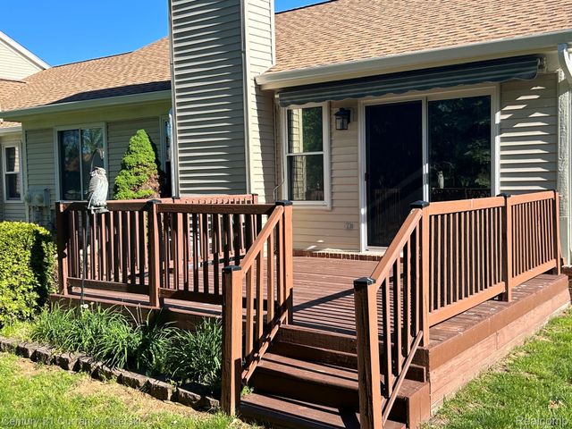 37257 Amhurst Drive 28, Westland, MI 48185