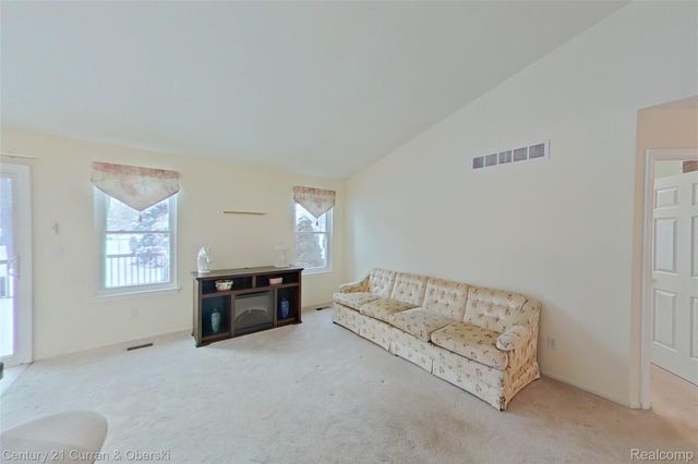 37257 Amhurst Drive 28, Westland, MI 48185