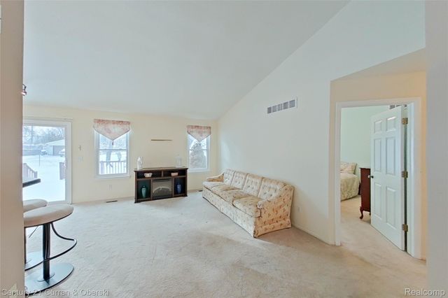 37257 Amhurst Drive 28, Westland, MI 48185