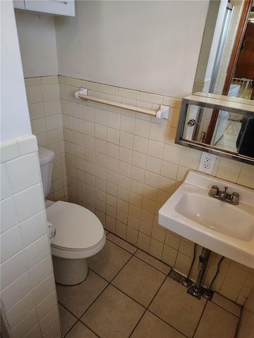 724 S 3rd Street, Odessa, MO 64076