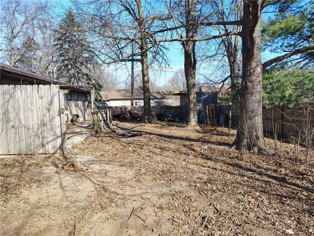 724 S 3rd Street, Odessa, MO 64076