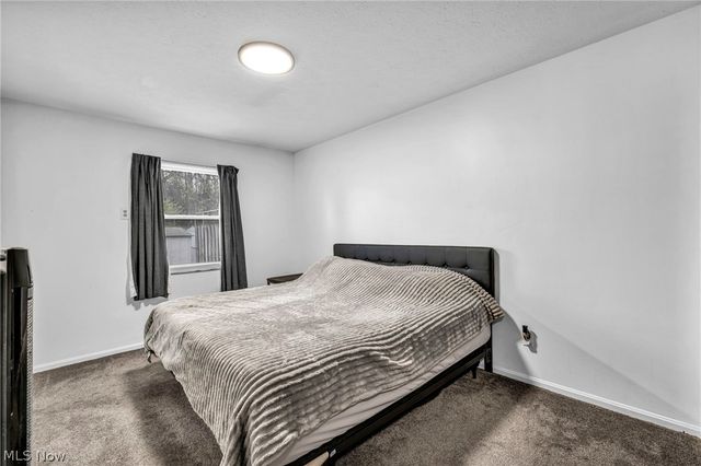 871 Marcie Drive, Cleveland, OH 44109