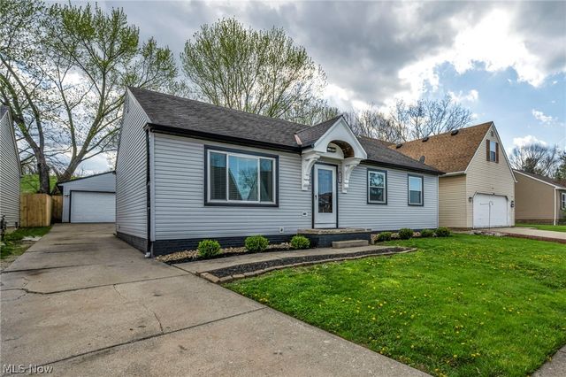 871 Marcie Drive, Cleveland, OH 44109