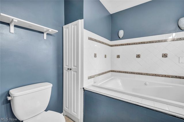 871 Marcie Drive, Cleveland, OH 44109