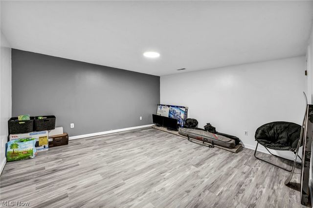 871 Marcie Drive, Cleveland, OH 44109