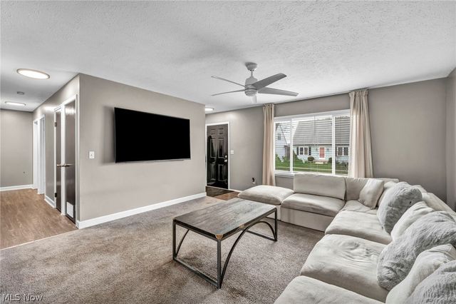 871 Marcie Drive, Cleveland, OH 44109