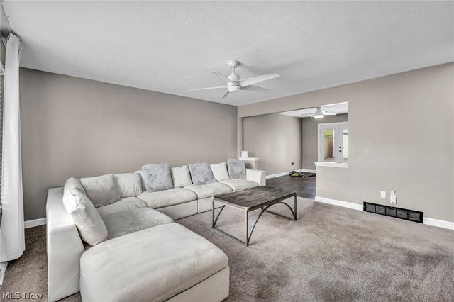 871 Marcie Drive, Cleveland, OH 44109