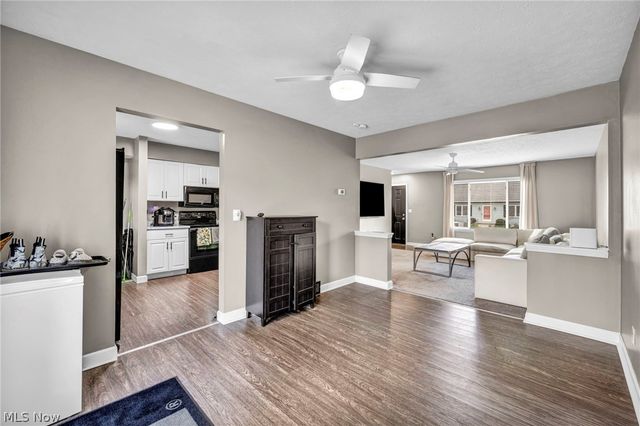 871 Marcie Drive, Cleveland, OH 44109