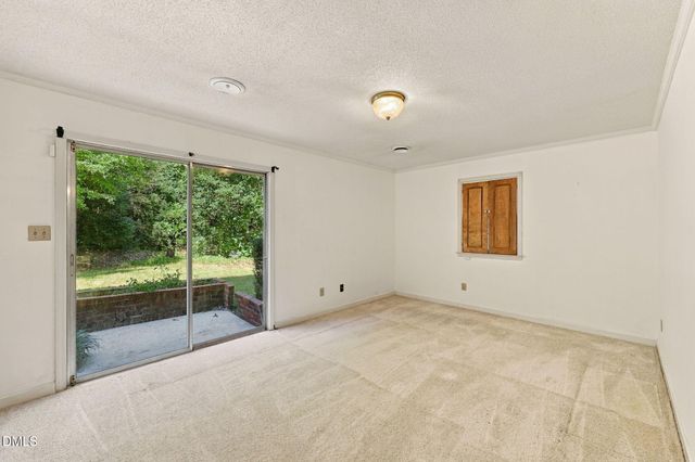 6102 Castlebrook Drive, Raleigh, NC 27604