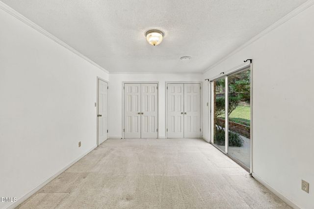6102 Castlebrook Drive, Raleigh, NC 27604