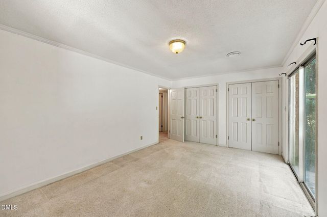 6102 Castlebrook Drive, Raleigh, NC 27604