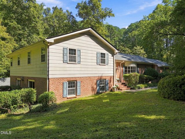 6102 Castlebrook Drive, Raleigh, NC 27604