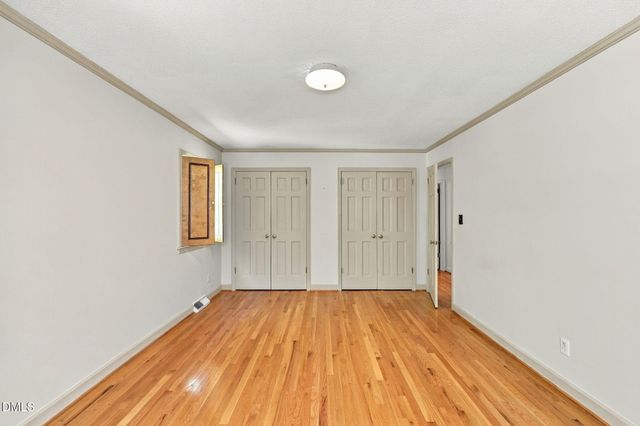 6102 Castlebrook Drive, Raleigh, NC 27604