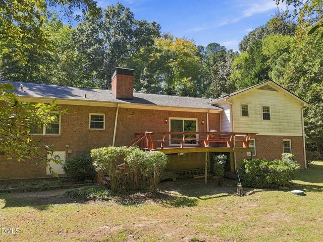 6102 Castlebrook Drive, Raleigh, NC 27604