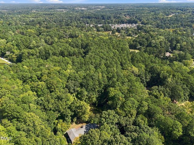 6102 Castlebrook Drive, Raleigh, NC 27604