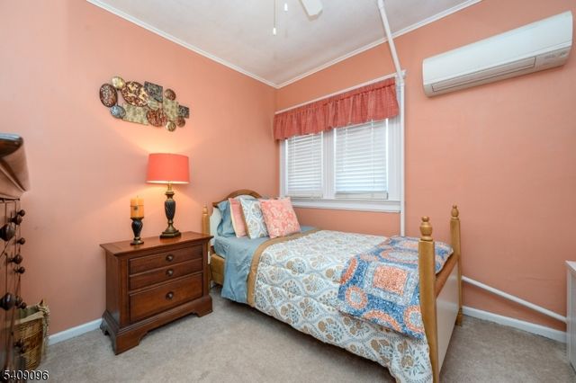 58 Osborne St, Bloomfield Twp., NJ 07003