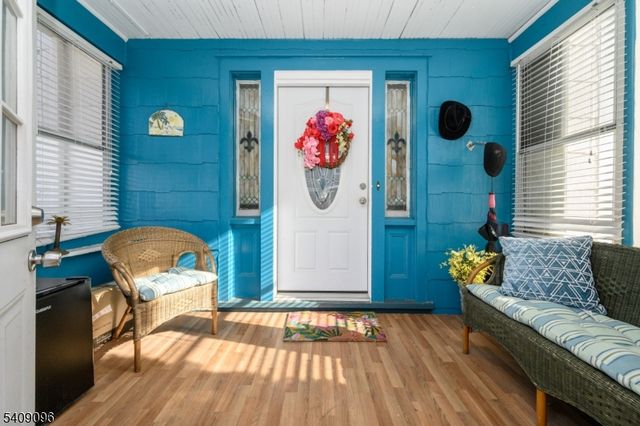 58 Osborne St, Bloomfield Twp., NJ 07003