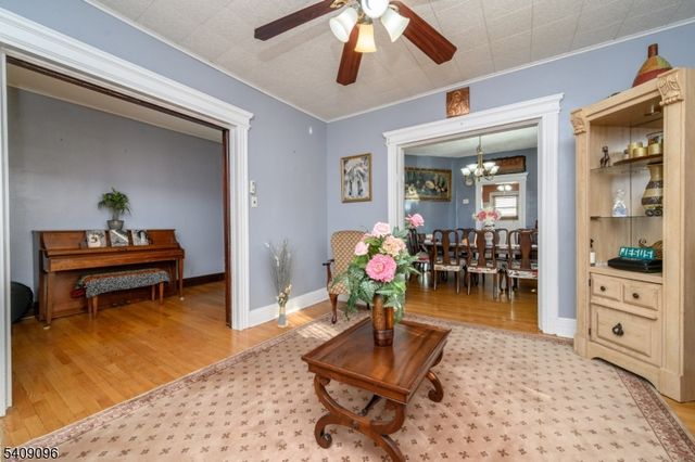 58 Osborne St, Bloomfield Twp., NJ 07003