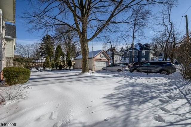 58 Osborne St, Bloomfield Twp., NJ 07003