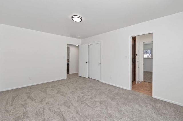 1326 W Escalon Avenue, Fresno, CA 93711