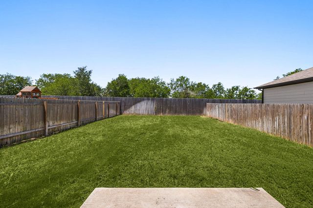 12512 Zenyatta DR, Buda, TX 78610