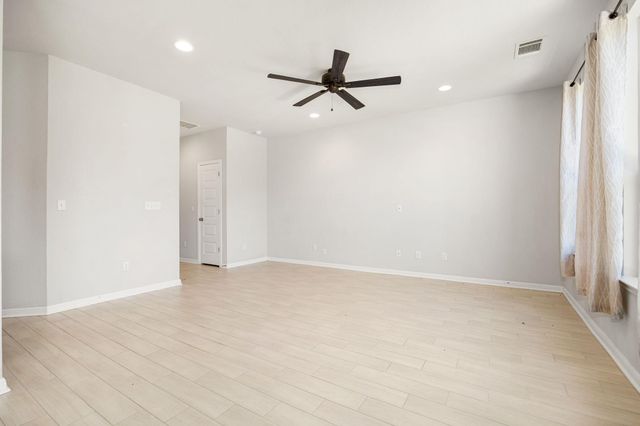 12512 Zenyatta DR, Buda, TX 78610