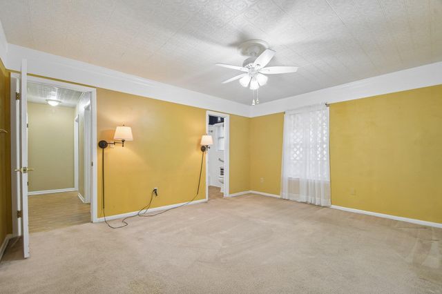 610 Mogonye LN, Elgin, TX 78621