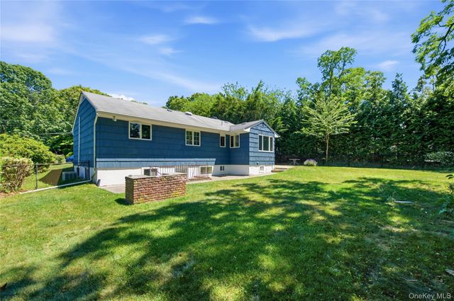 58 Juniper Road, Kings Park, NY 11754