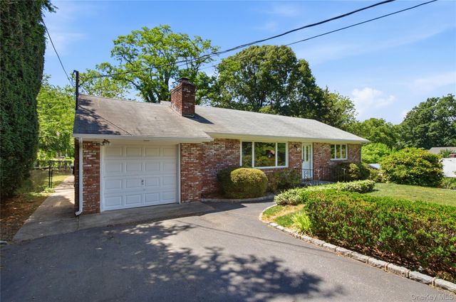 58 Juniper Road, Kings Park, NY 11754