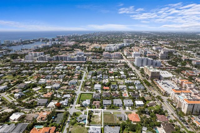 275 NE 4TH Street, Boca Raton, FL 33432