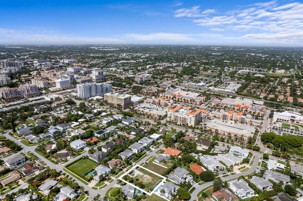 275 NE 4TH Street, Boca Raton, FL 33432