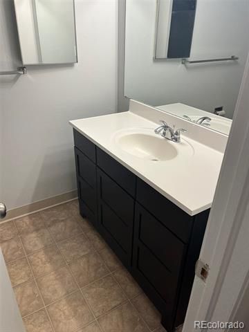 5882 E Ithaca Place 204, Denver, CO 80237