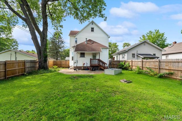116 N 40th Street, Belleville, IL 62226