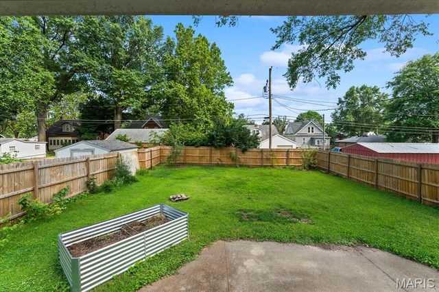 116 N 40th Street, Belleville, IL 62226