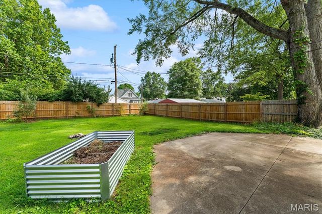 116 N 40th Street, Belleville, IL 62226