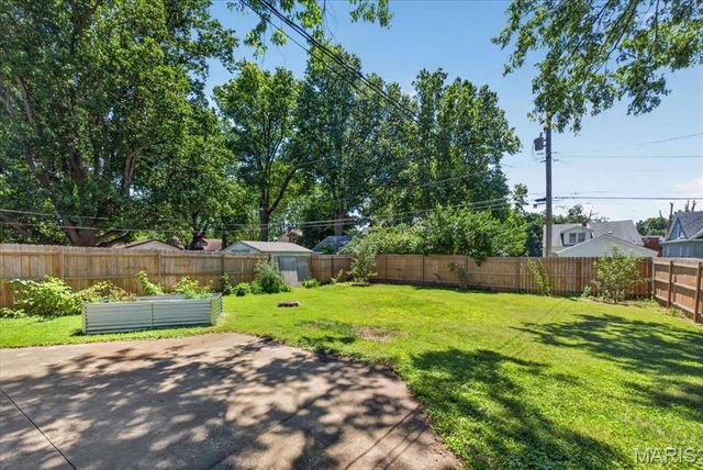 116 N 40th Street, Belleville, IL 62226