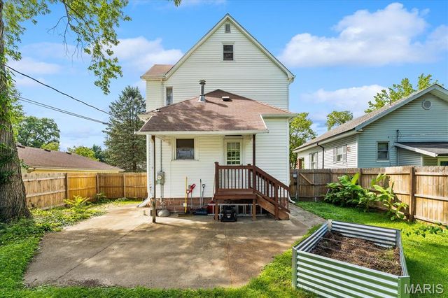 116 N 40th Street, Belleville, IL 62226