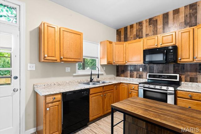 116 N 40th Street, Belleville, IL 62226