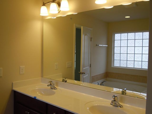 10118 Knotty Pine Lane, Raleigh, NC 27617