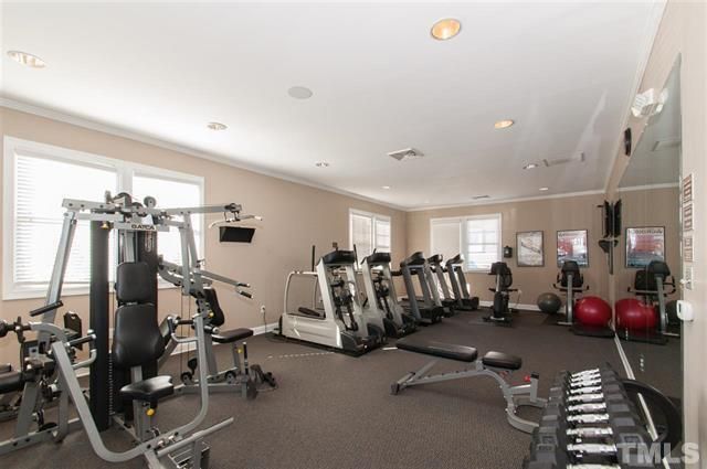 10118 Knotty Pine Lane, Raleigh, NC 27617
