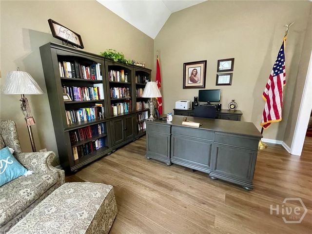 1605 Brooks Pointe Court, Lawrenceville, GA 30045