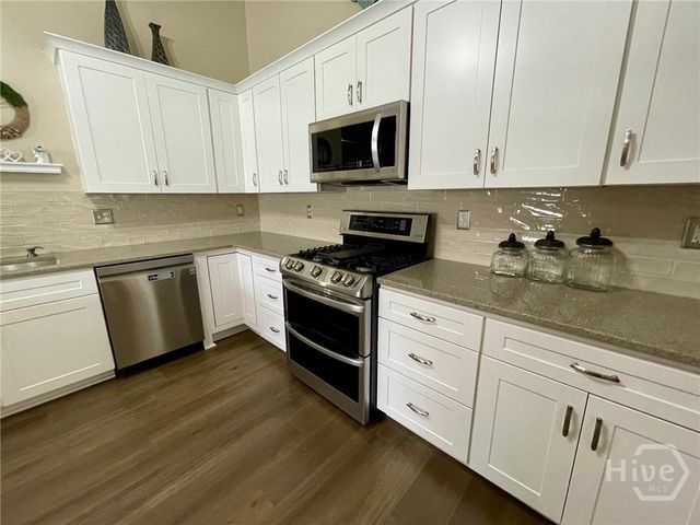 1605 Brooks Pointe Court, Lawrenceville, GA 30045