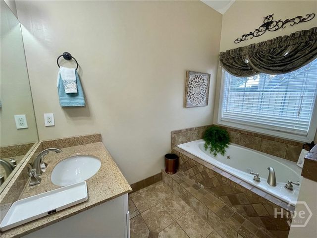 1605 Brooks Pointe Court, Lawrenceville, GA 30045
